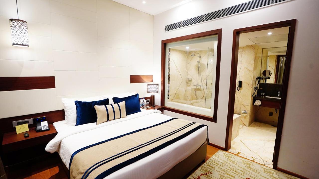 Hotel The Fern Residency Sarnath Varanasi Exterior foto