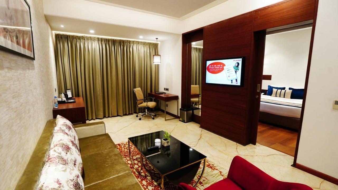 Hotel The Fern Residency Sarnath Varanasi Exterior foto