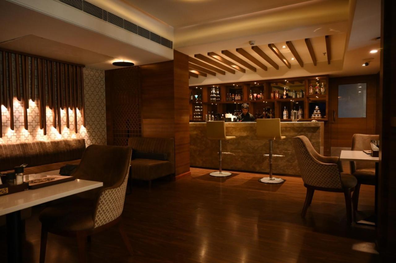 Hotel The Fern Residency Sarnath Varanasi Exterior foto