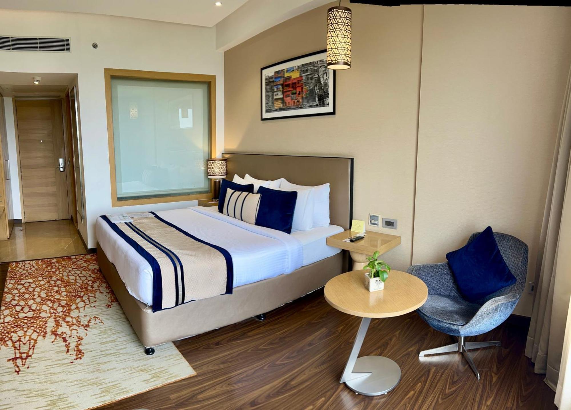 Hotel The Fern Residency Sarnath Varanasi Exterior foto
